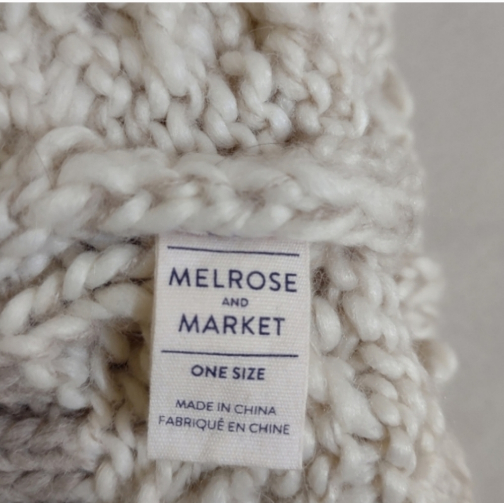 Melrose and Market Cable Knit Pom Pom Beanie Hat Brown White Red - Picture 3 of 3